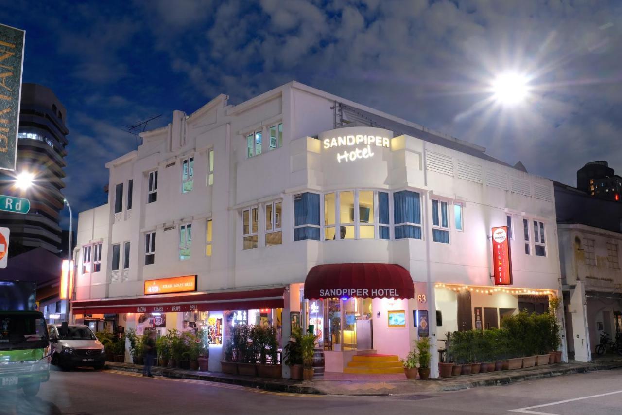 Single Sharing Room And Short Hours Stay At Sandpiper Hotel Singapore Eksteriør billede