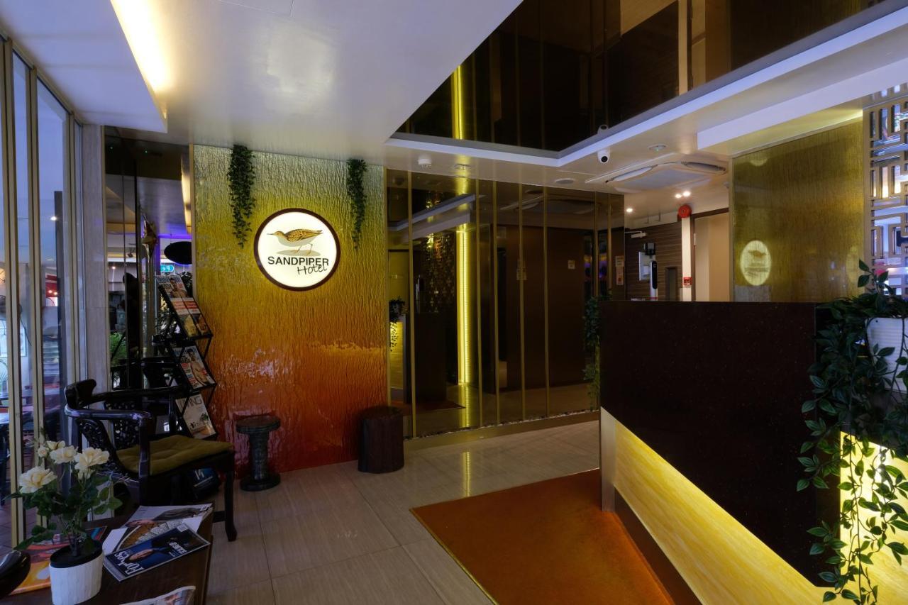 Single Sharing Room And Short Hours Stay At Sandpiper Hotel Singapore Eksteriør billede