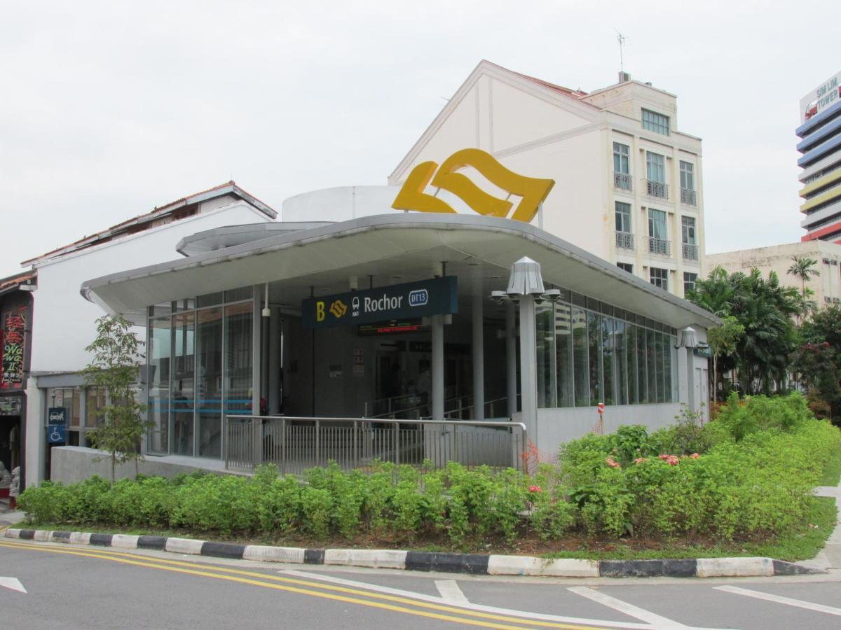 Single Sharing Room And Short Hours Stay At Sandpiper Hotel Singapore Eksteriør billede